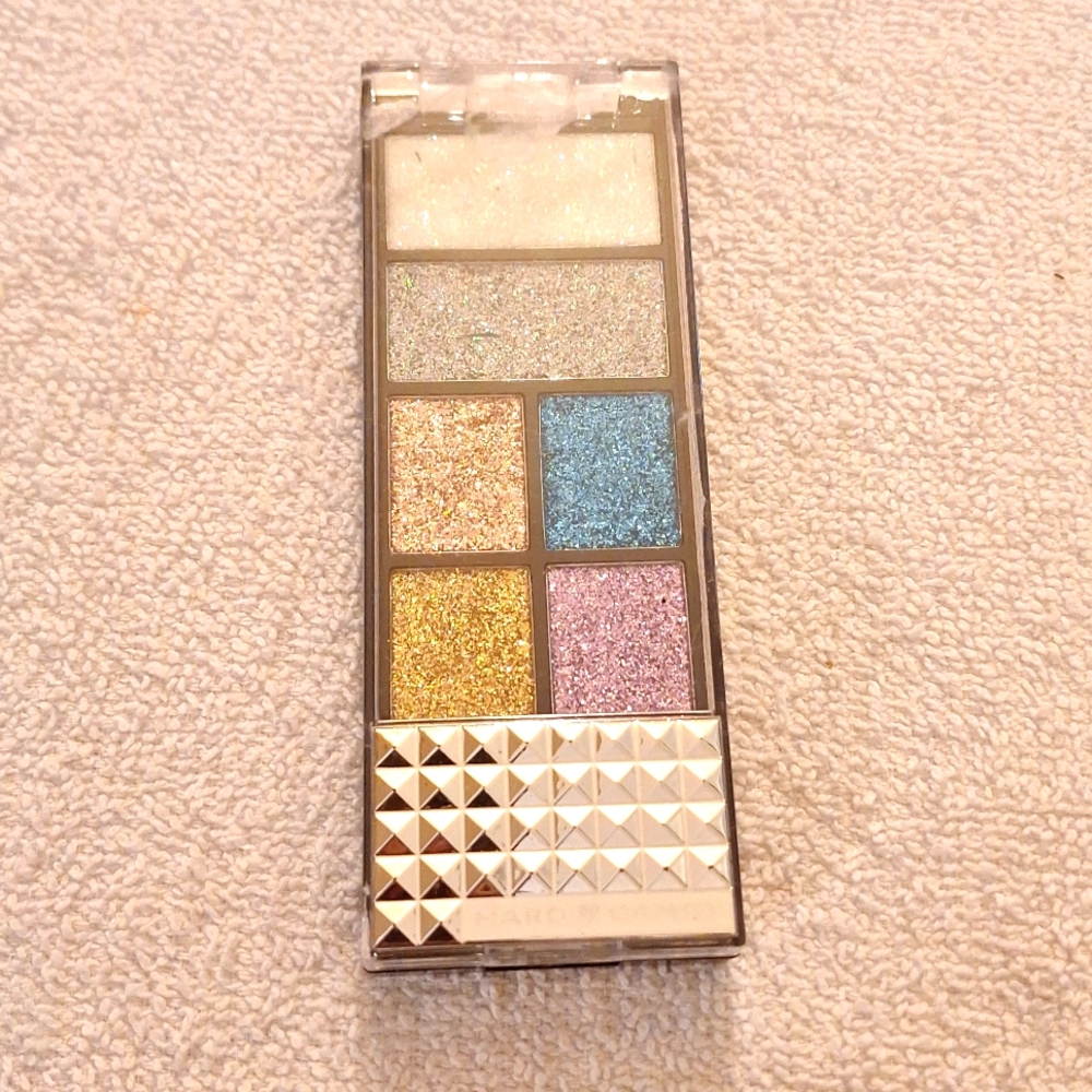 HARD CANDY GLITTER EYESHADOW